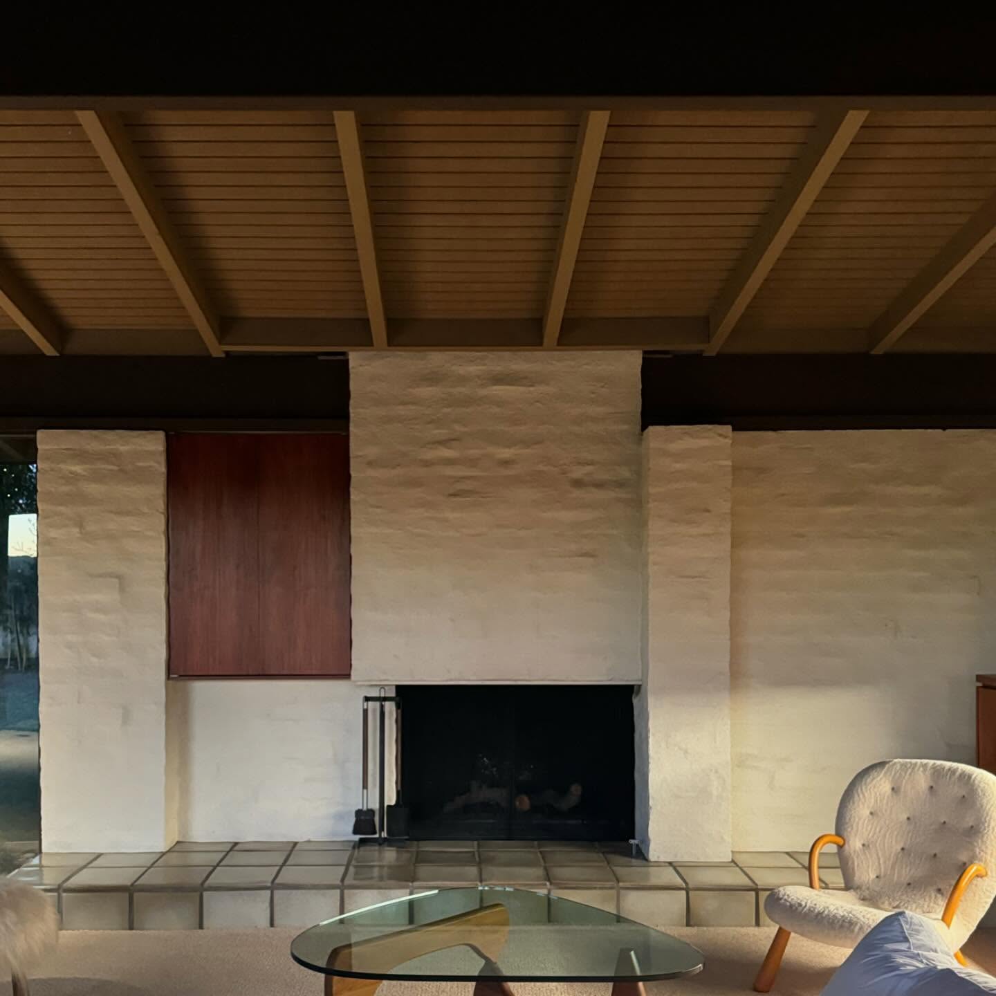 Exterior view of the Bolton Residence in Bel Air